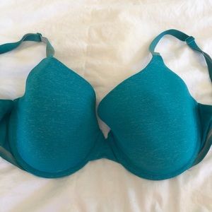 Victoria’s Secret 34ddd bra